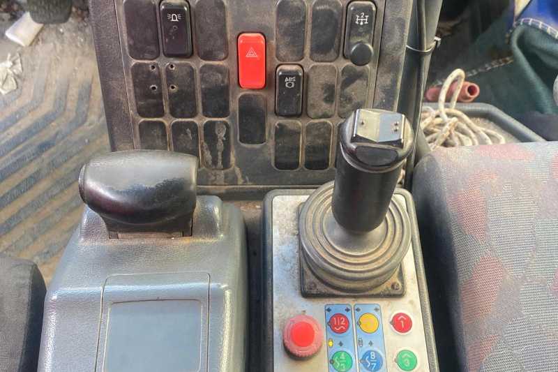 OmecoHub - Immagine MERCEDES UNIMOG U500